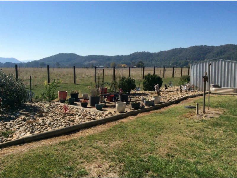 251 Merriang South Road, Merriang South VIC 3737