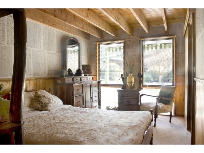 20 Wallace Drive, Buckland Valley, Bright VIC 3741