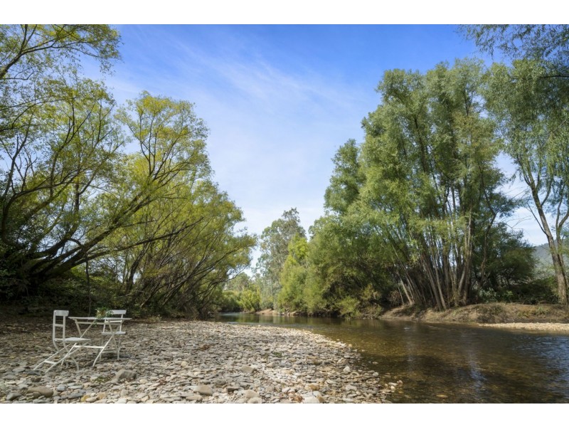 5564 Great Alpine Road, Ovens VIC 3738