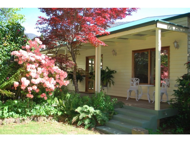 2179 Great Alpine Road, Harrietville VIC 3741