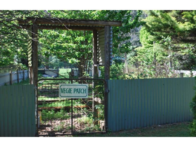 2179 Great Alpine Road, Harrietville VIC 3741