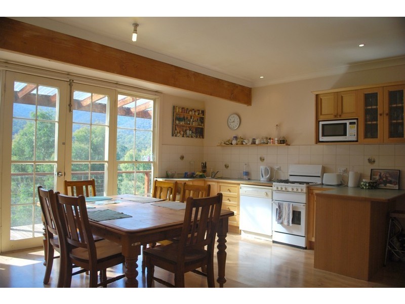 1934 Great Alpine Rd, Harrietville, Bright VIC 3741