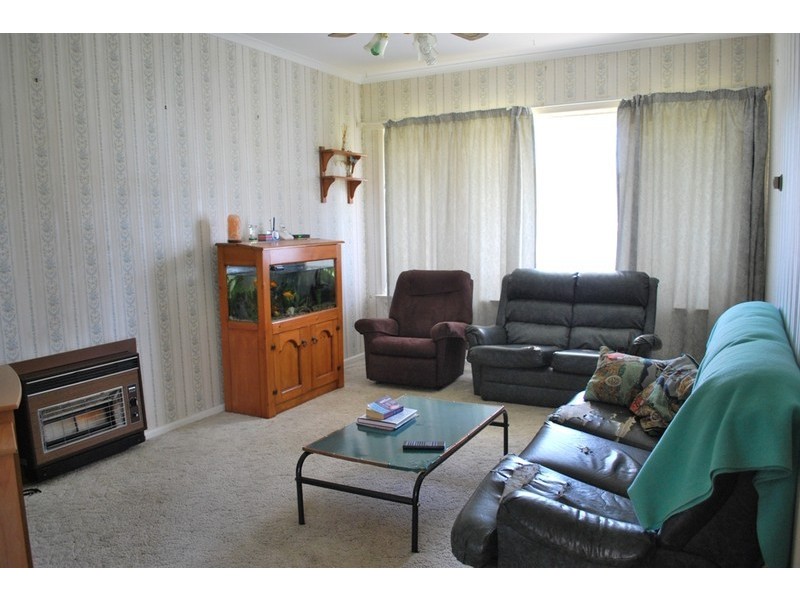 34 Delany Ave, Bright VIC 3741