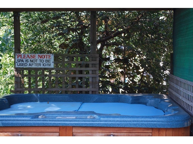 7 / 40-42 Bakers Gully Rd, Bright VIC 3741