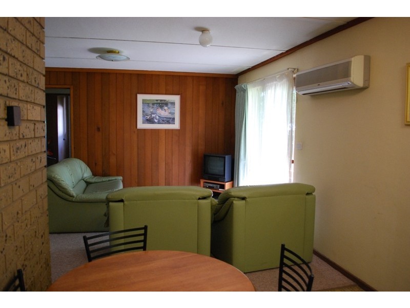 7 / 40-42 Bakers Gully Rd, Bright VIC 3741