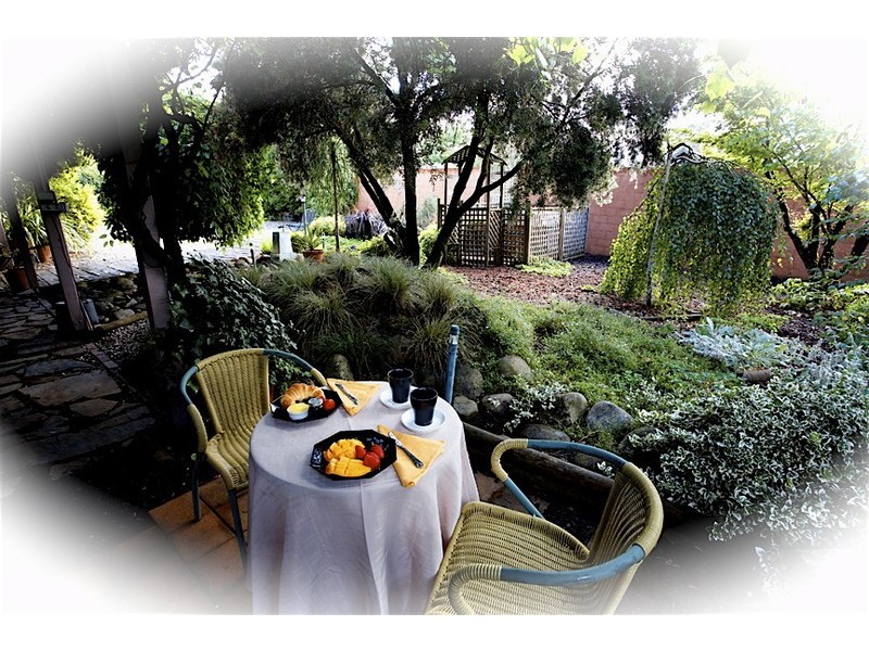 4 Stewarts Rd, Tawonga Sth, Mount Beauty VIC 3699