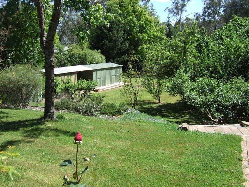 7125 Great Alpine Rd, Porepunkah, Bright VIC 3741