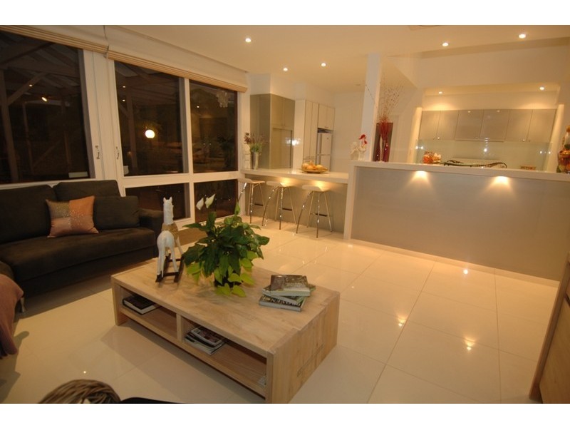 166 Delany Ave, Bright VIC 3741