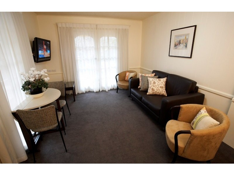 154 – 158 Delany Ave, Bright VIC 3741