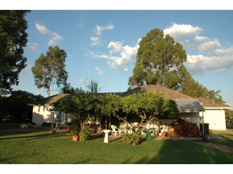 2336 Great Alpine Road, Everton VIC 3678