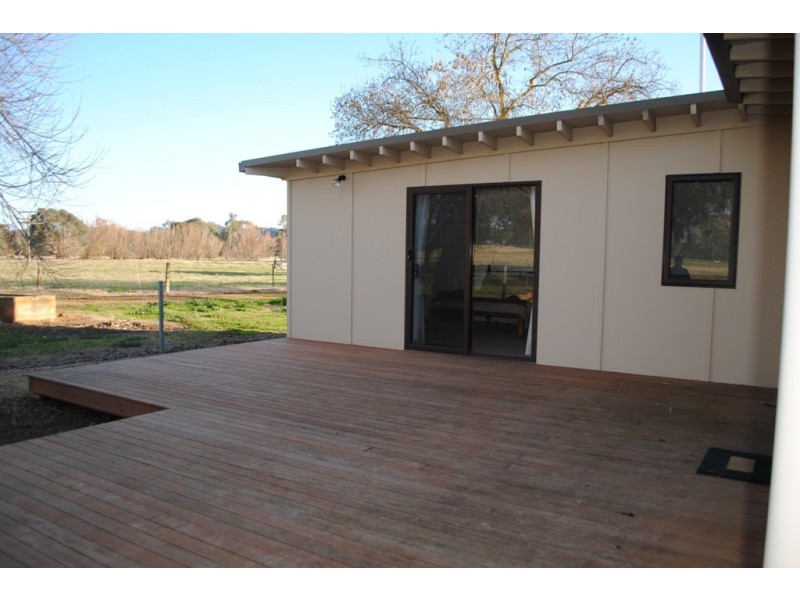 2336 Great Alpine Road, Everton VIC 3678