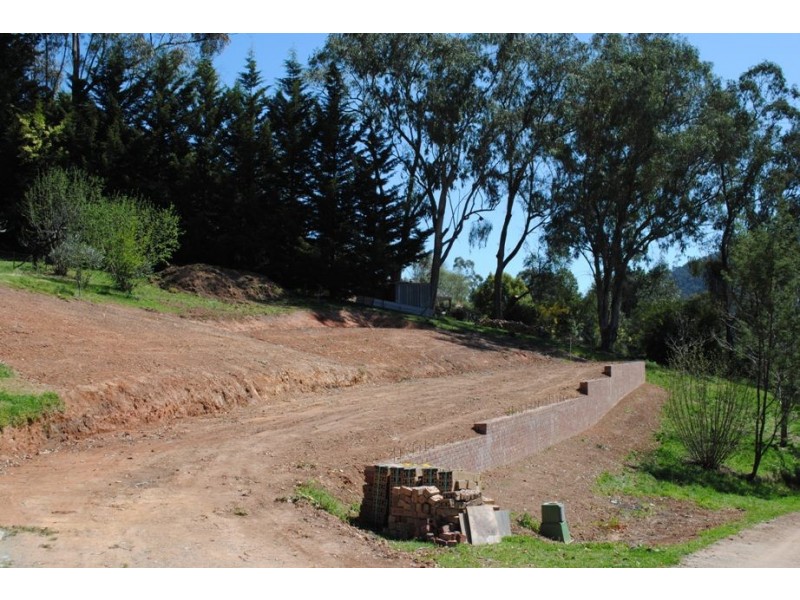 Lot 1 7 Houghs Lane, Bright VIC 3741