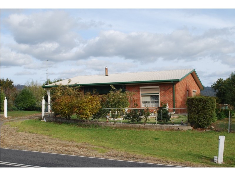 1138 Happy Valley Road, Rosewhite VIC 3737