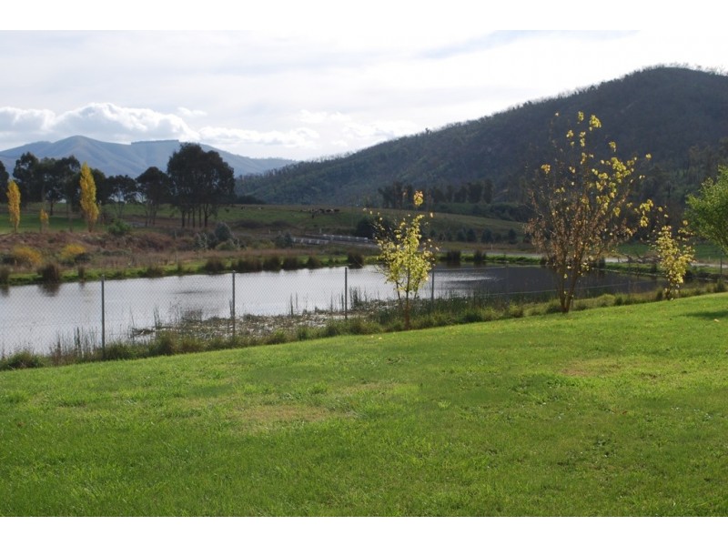 1138 Happy Valley Road, Rosewhite VIC 3737