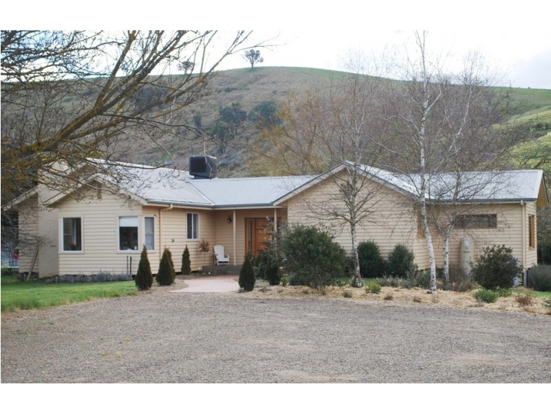 1417 Myrtleford – Yackandandah Rd, Mudgegonga VIC 3737