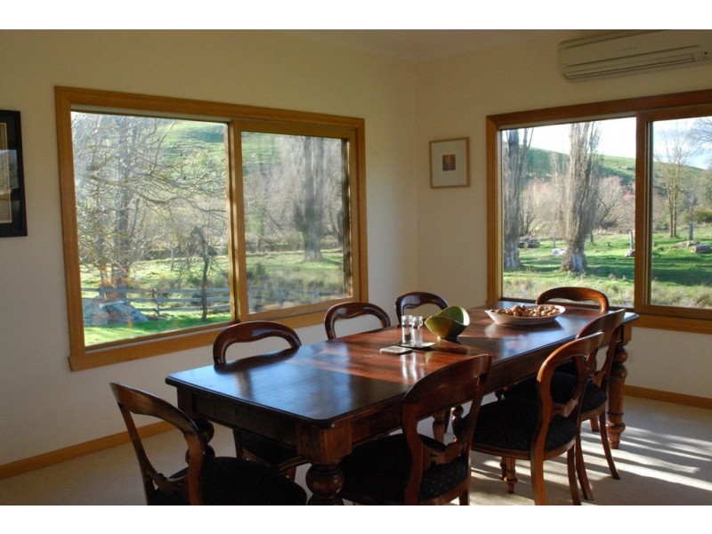 1417 Myrtleford – Yackandandah Rd, Mudgegonga VIC 3737