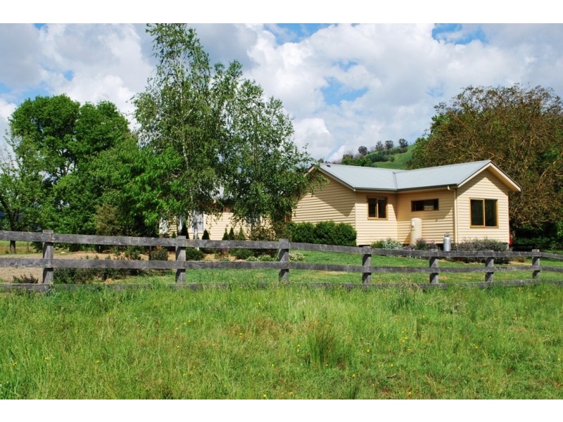 1417 Myrtleford – Yackandandah Rd, Mudgegonga VIC 3737