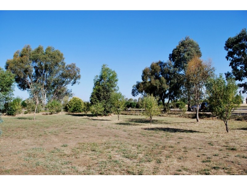 Lot 11 Glenrowan – Myrtleford Road, Milawa VIC 3678