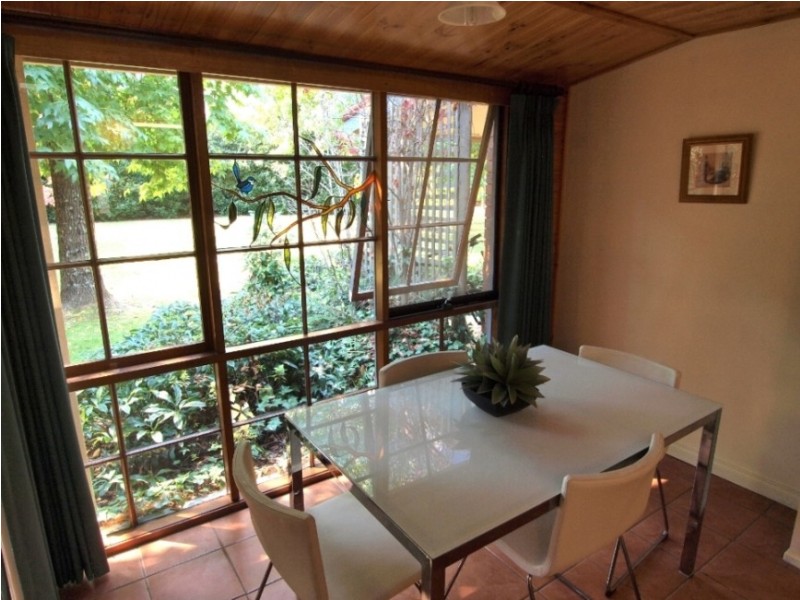 14 Gavan Street, Bright VIC 3741