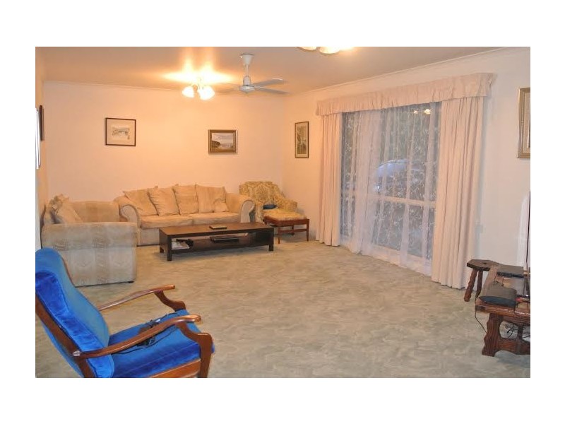 28 Gavan Street, Bright VIC 3741