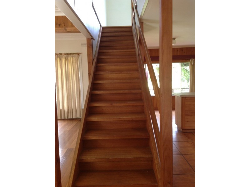 76 Delany Ave, Bright VIC 3741