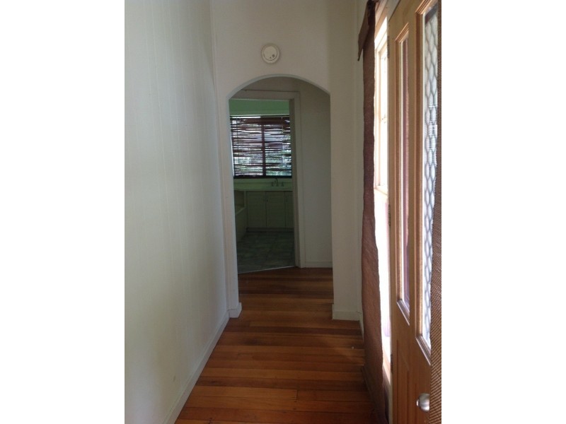 76 Delany Ave, Bright VIC 3741