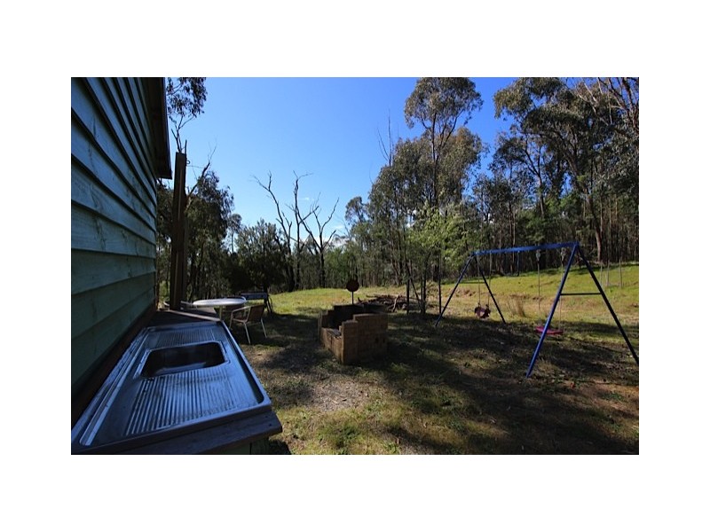 CA 11 Switchback Road, Mudgegonga VIC 3737