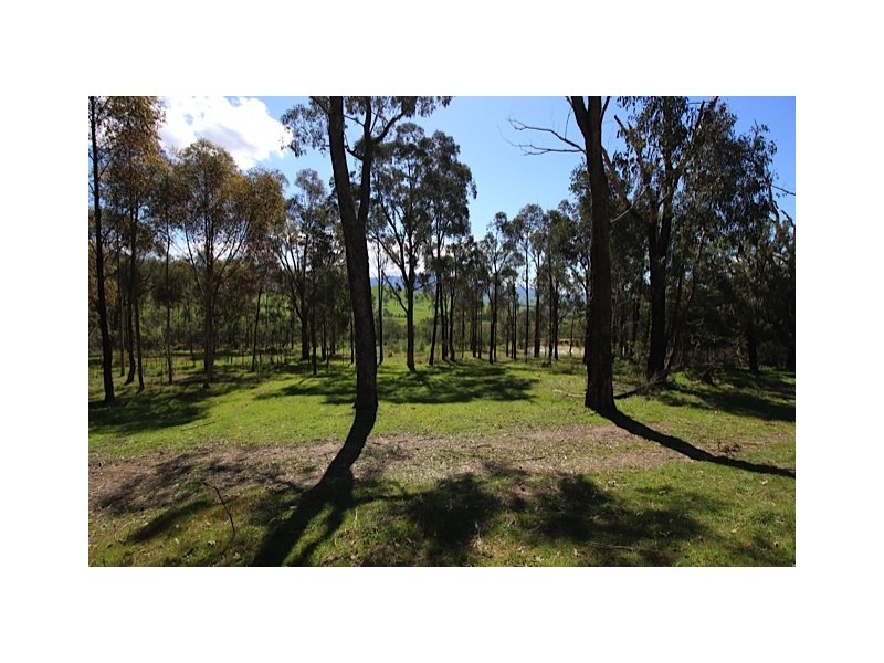 CA 11 Switchback Road, Mudgegonga VIC 3737