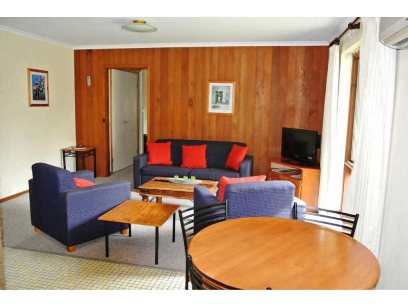 6 / 40 Bakers Gully Road, Bright VIC 3741