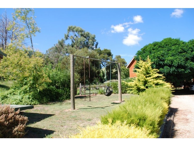 6 / 40 Bakers Gully Road, Bright VIC 3741