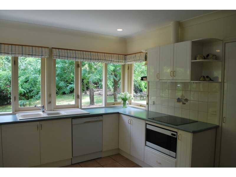 21 Mount Porepunkah Road, Bright VIC 3741