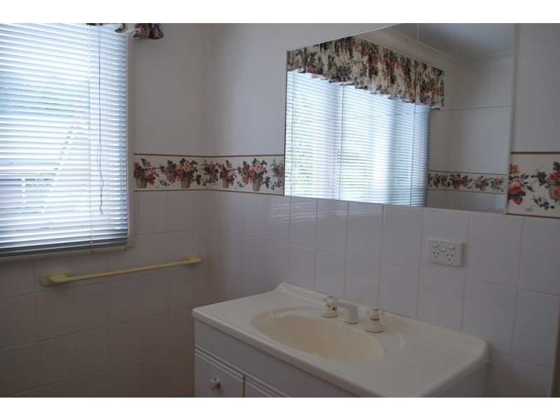 21 Mount Porepunkah Road, Bright VIC 3741