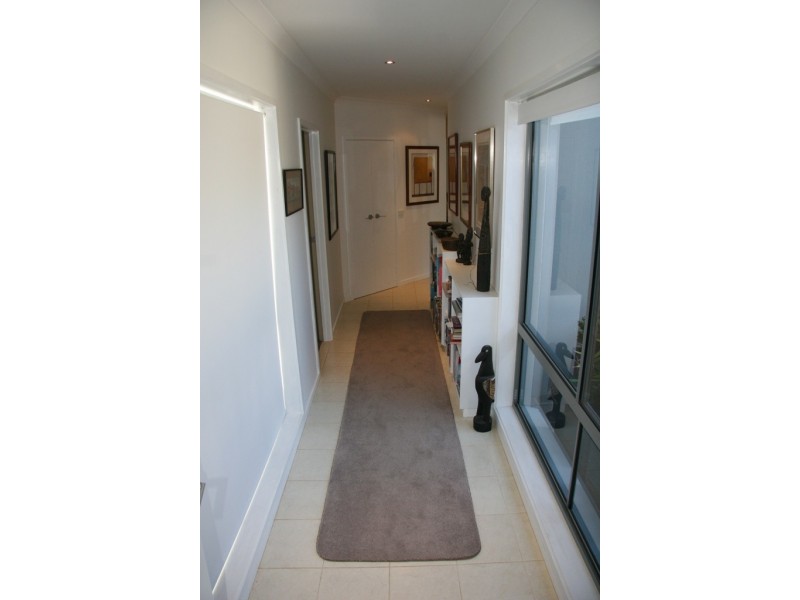 10 Kilfinan Crescent, Bright VIC 3741