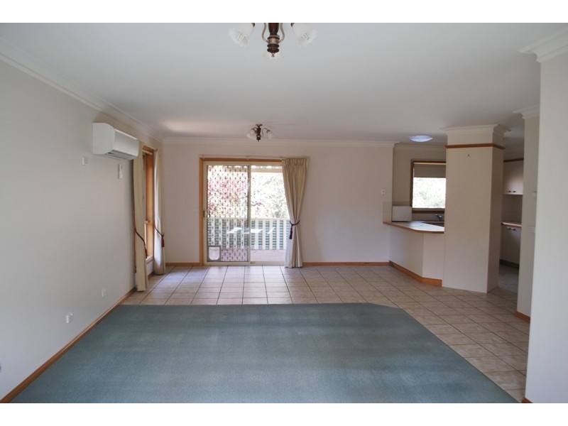 Unit 2, 11 Toorak Avenue, Bright VIC 3741