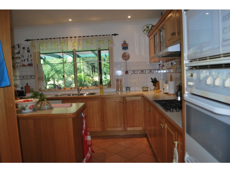 5952 Great Alpine Road, Eurobin VIC 3739