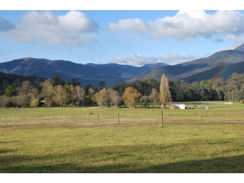 217 Simmonds Creek Road, Tawonga South VIC 3698