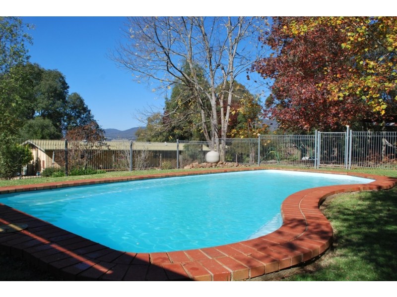 997 Carrolls Road, Rosewhite VIC 3737