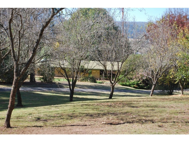 997 Carrolls Road, Rosewhite VIC 3737