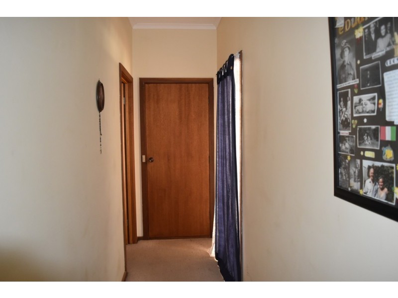 Unit 2 82 Delany Avenue, Bright VIC 3741