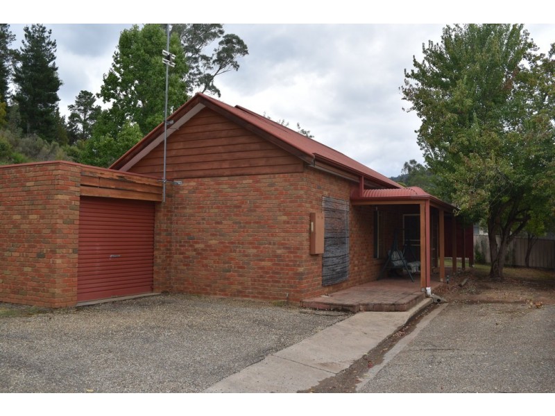 Unit 5 82 Delany Avenue, Bright VIC 3741