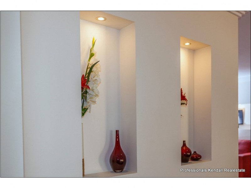 18 Long Road, Tamborine Mountain QLD 4272