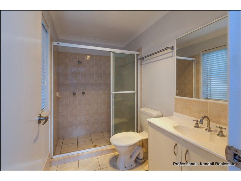 8-10 Lookout Parade, Tamborine Mountain QLD 4272