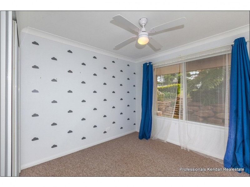8-10 Lookout Parade, Tamborine Mountain QLD 4272