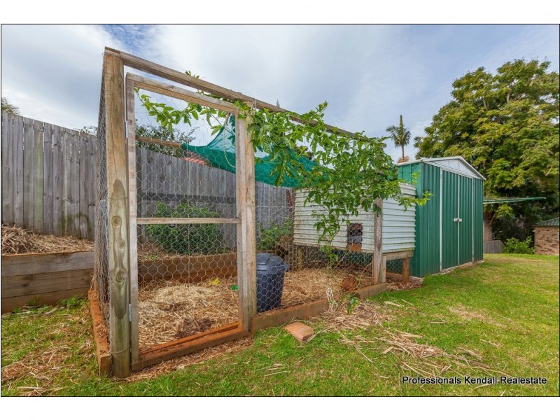 8-10 Lookout Parade, Tamborine Mountain QLD 4272