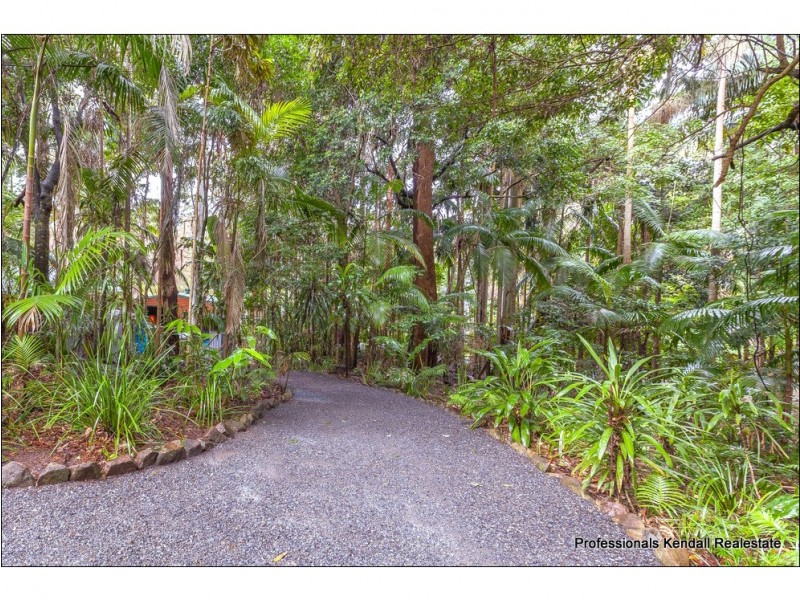 20 Forsythia Drive, Tamborine Mountain QLD 4272