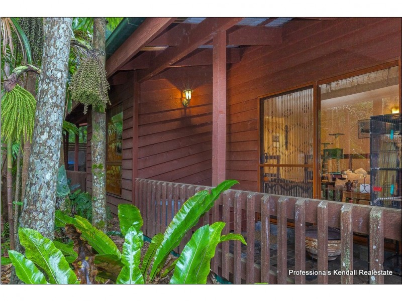 20 Forsythia Drive, Tamborine Mountain QLD 4272