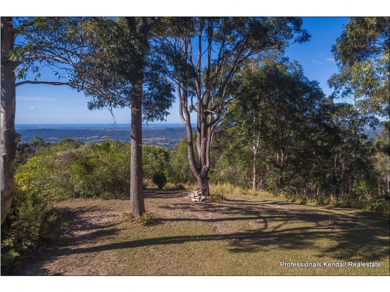 452 Henri Robert Drive, Tamborine Mountain QLD 4272