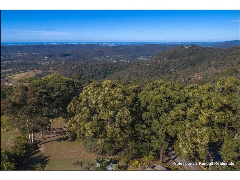 452 Henri Robert Drive, Tamborine Mountain QLD 4272