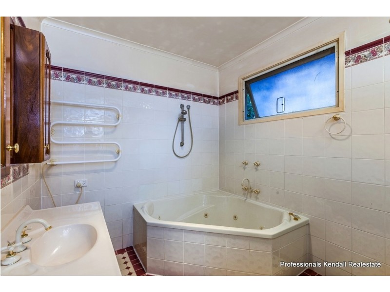 268 Main Western Road, Tamborine Mountain QLD 4272
