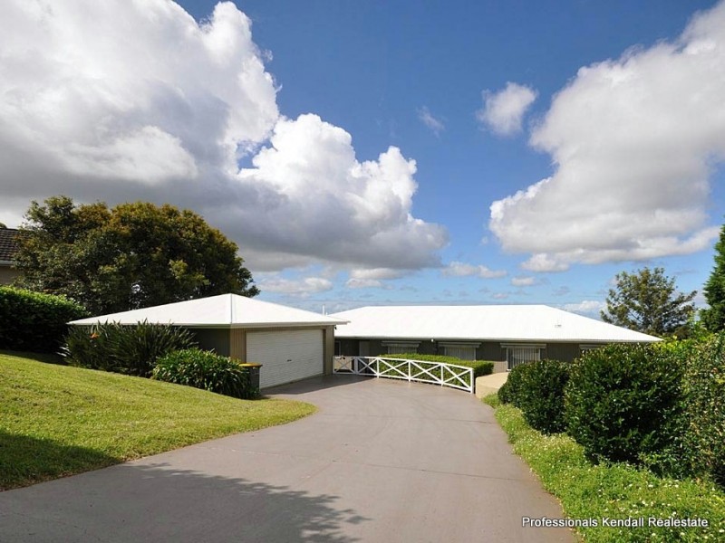 30 Justin Ave, Tamborine Mountain QLD 4272